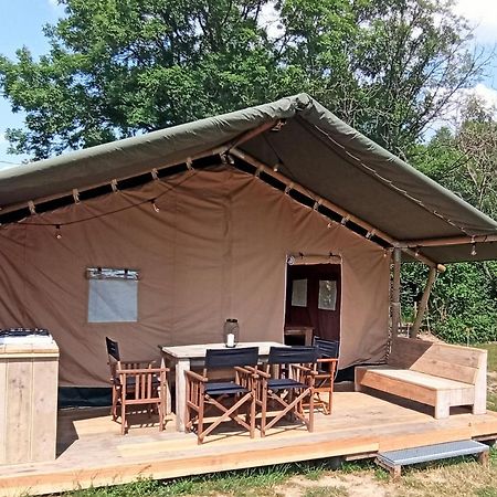 Le Lodge De La Chouette Quarré-les-Tombes 外观 照片