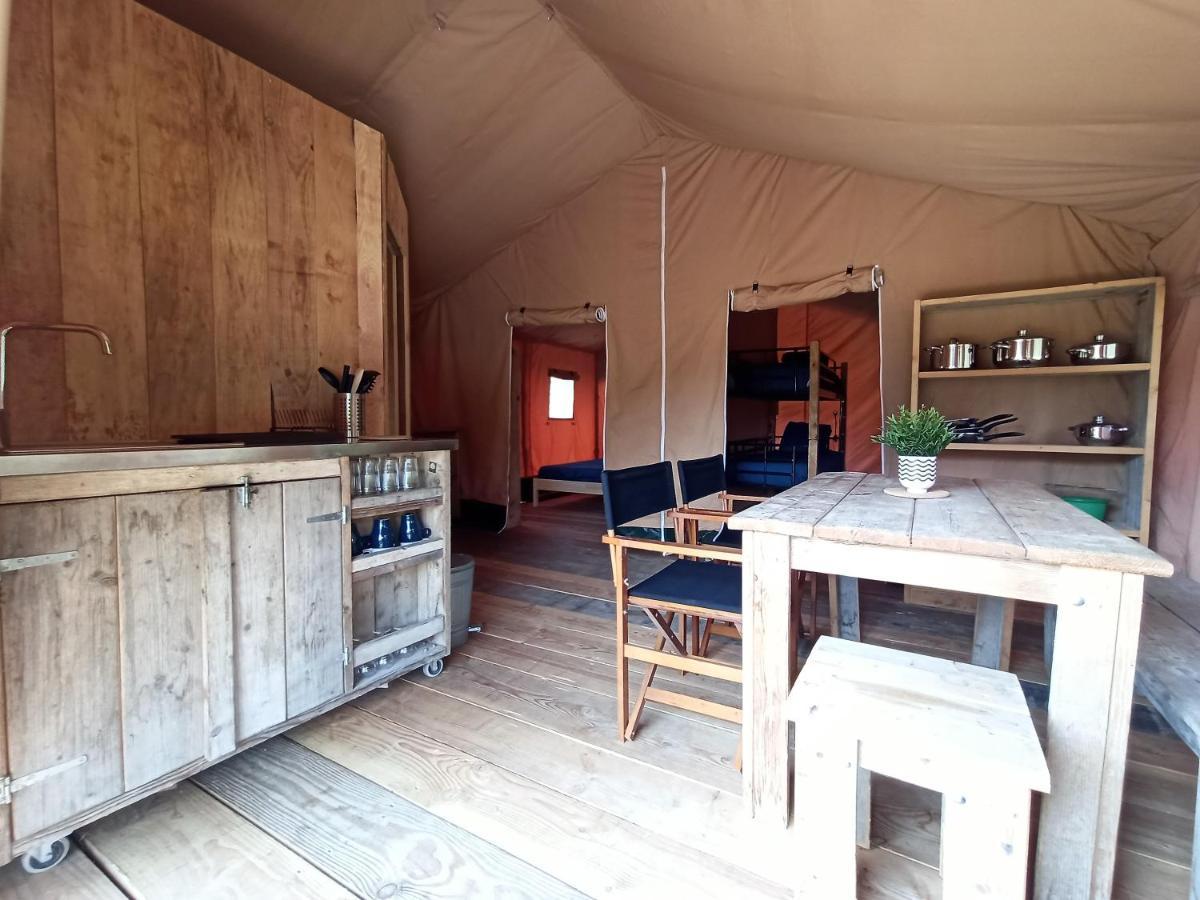 Le Lodge De La Chouette Quarré-les-Tombes 外观 照片